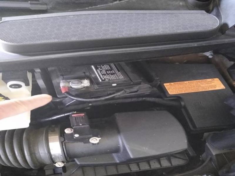 Fuse blown Power door locks inop on 20142018 Ford Transit Connect